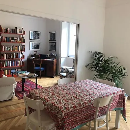 Cozy In Milan